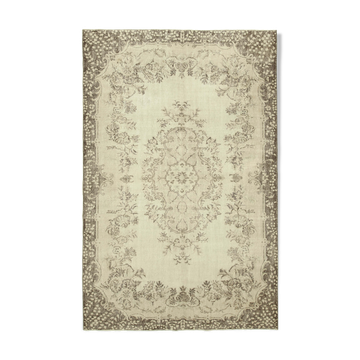 Handmade one-of-a-kind oriental beige carpet 208 cm x 310 cm