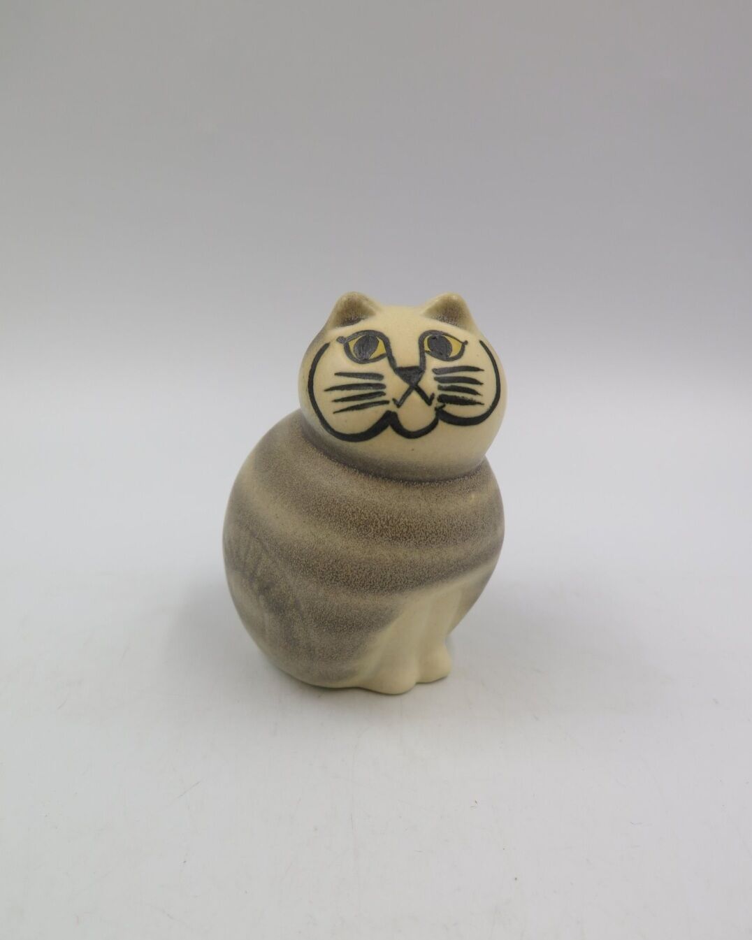 Ceramic Cat MIA Grey Stripes Lisa Larson Yellow Eyes Atelier Gust