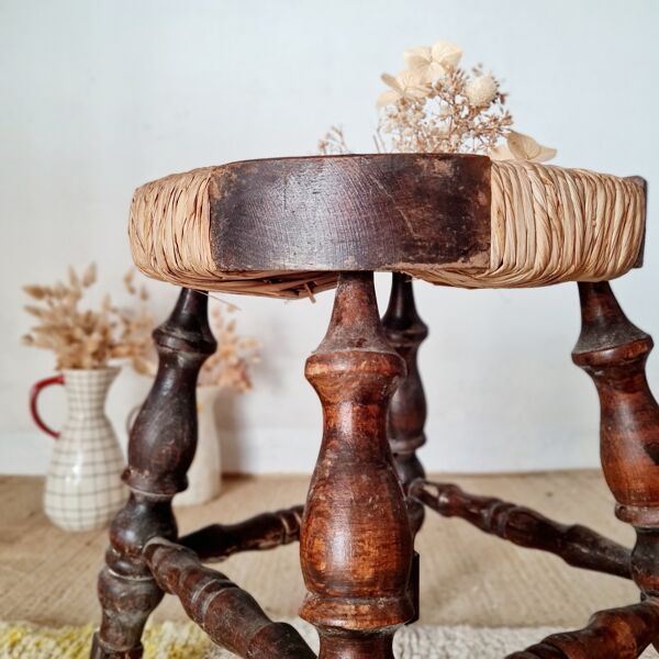 Tabouret bois et paille - brutaliste