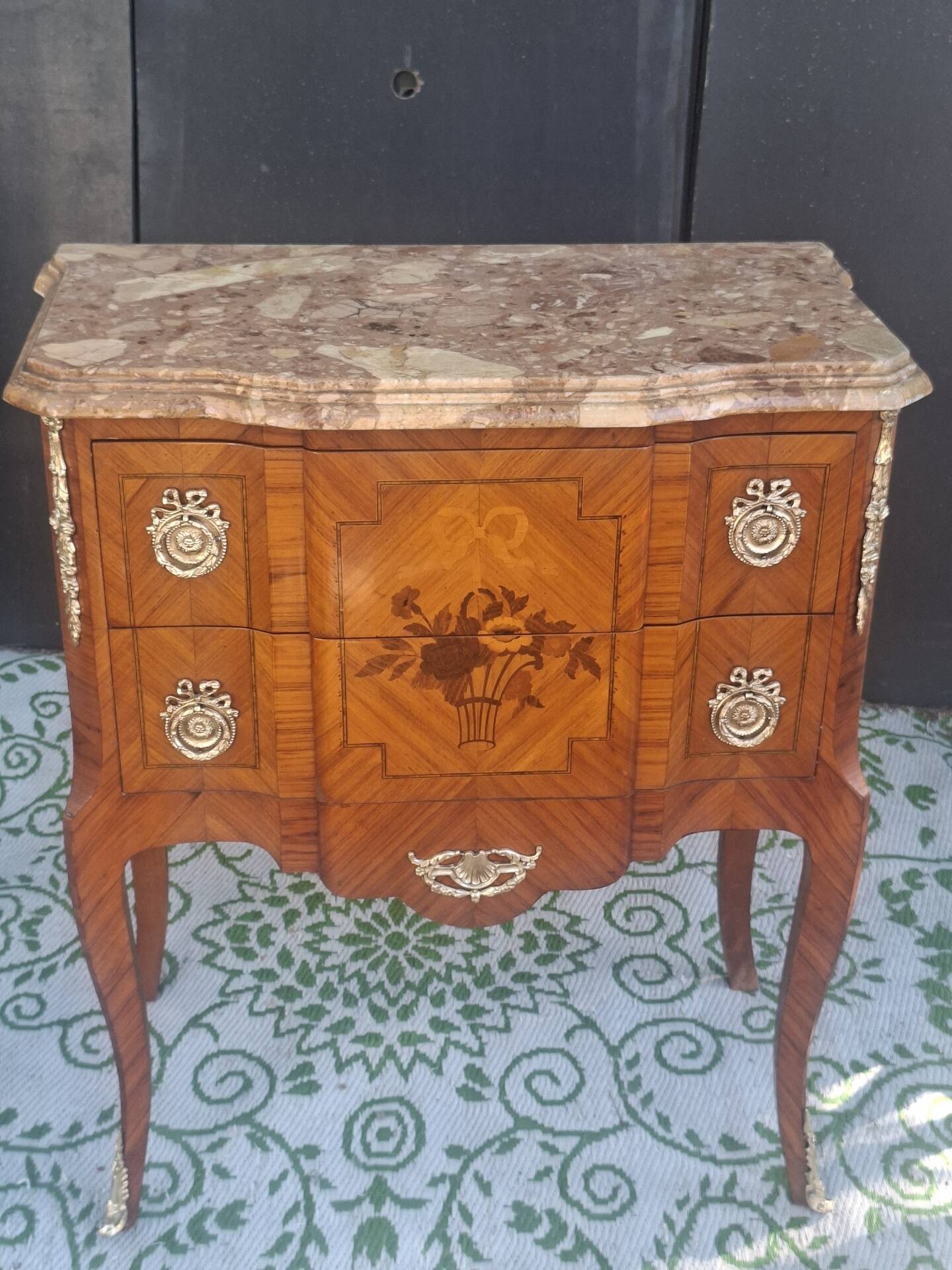 Commode en marqueterie 8