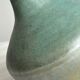 Vase en céramique vert émaillé