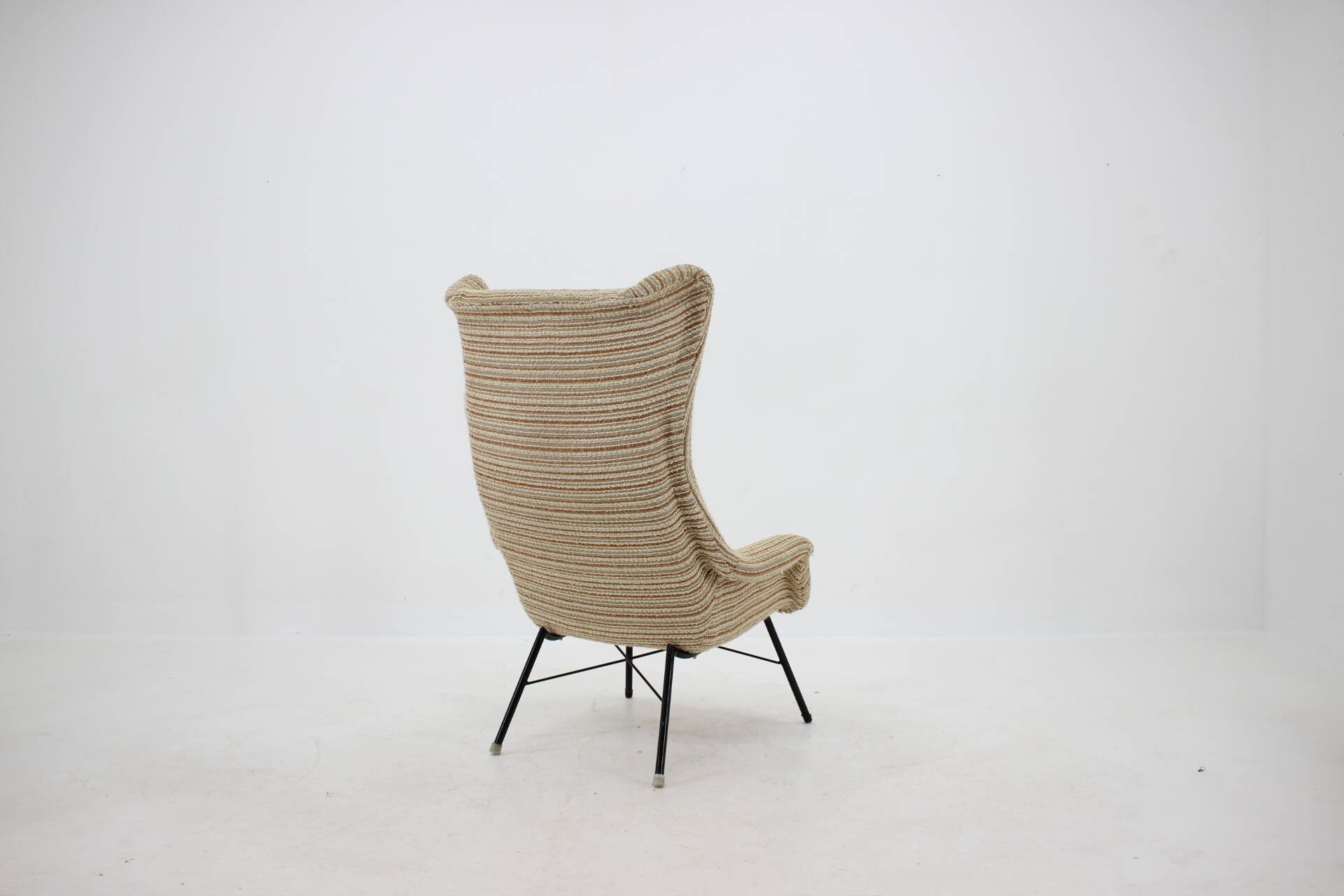 1960s Miroslav Navratil Armchair, Czechoslovakia
