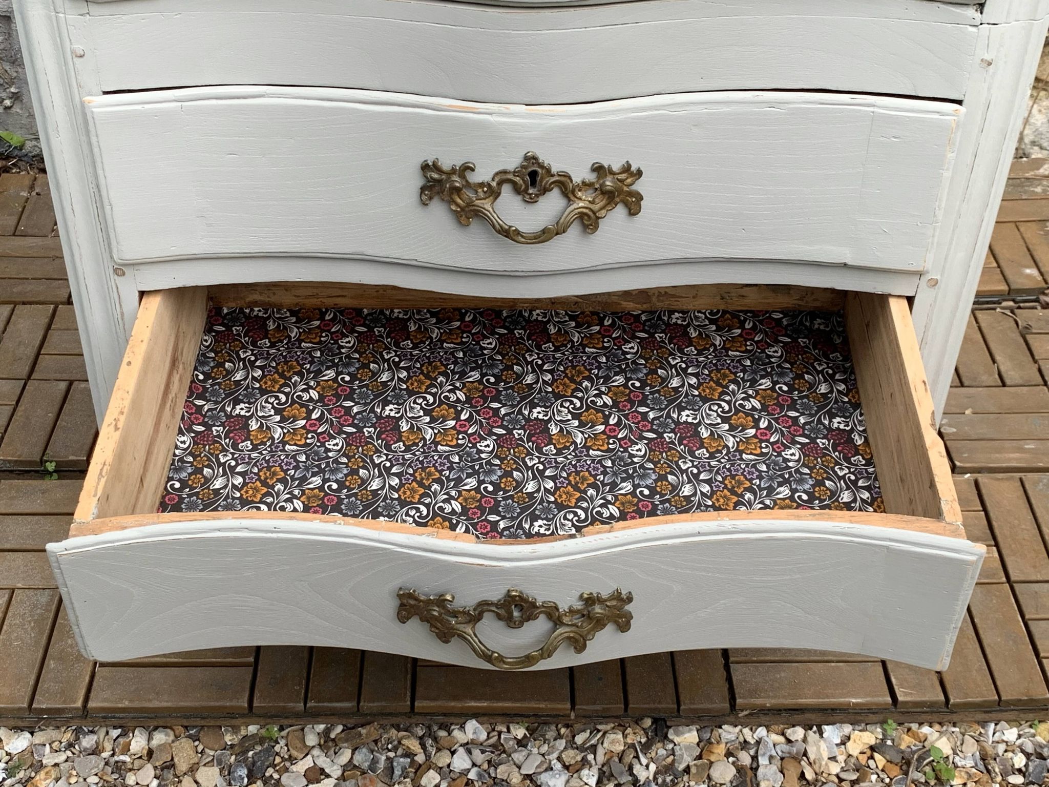 Louis XV style commode 1900