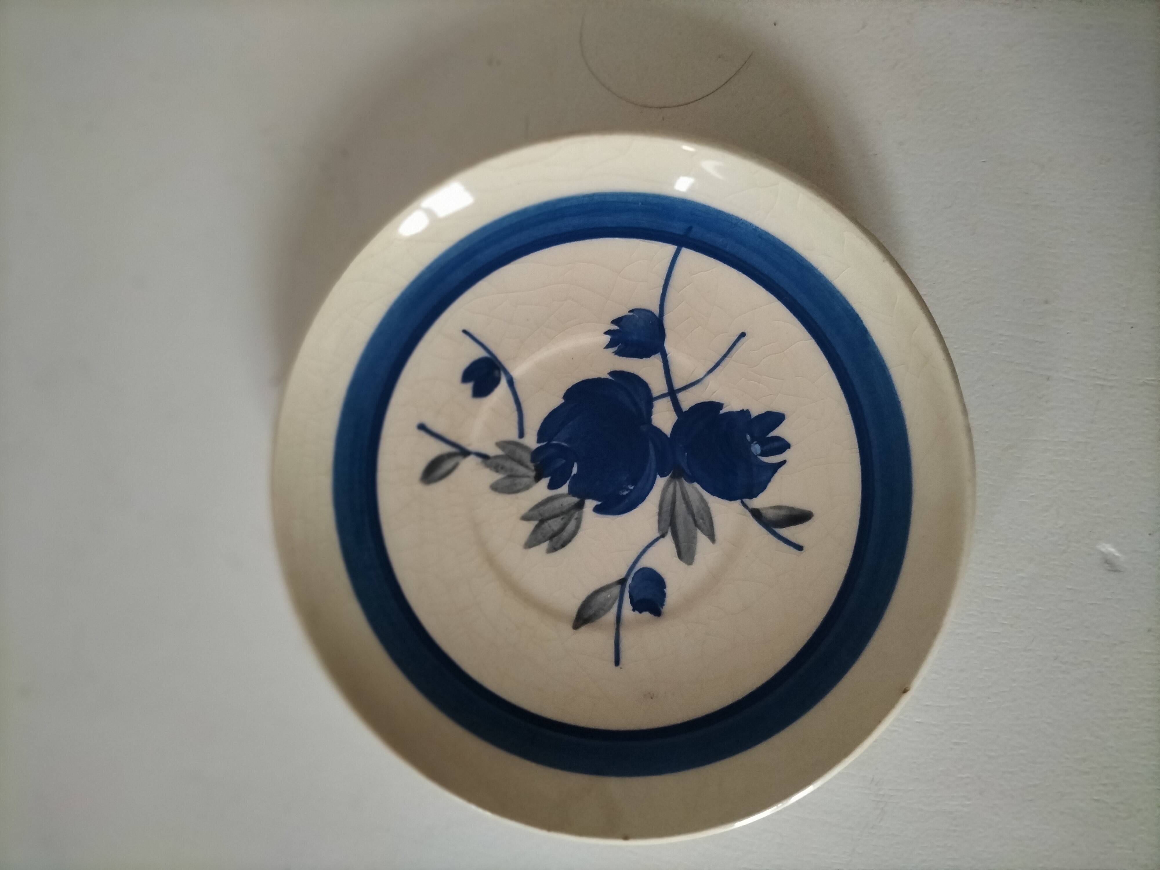 Rare assiette Gien modèle Guy – décor bleu peint à la main - fin 19ème