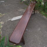Bench in massive channel