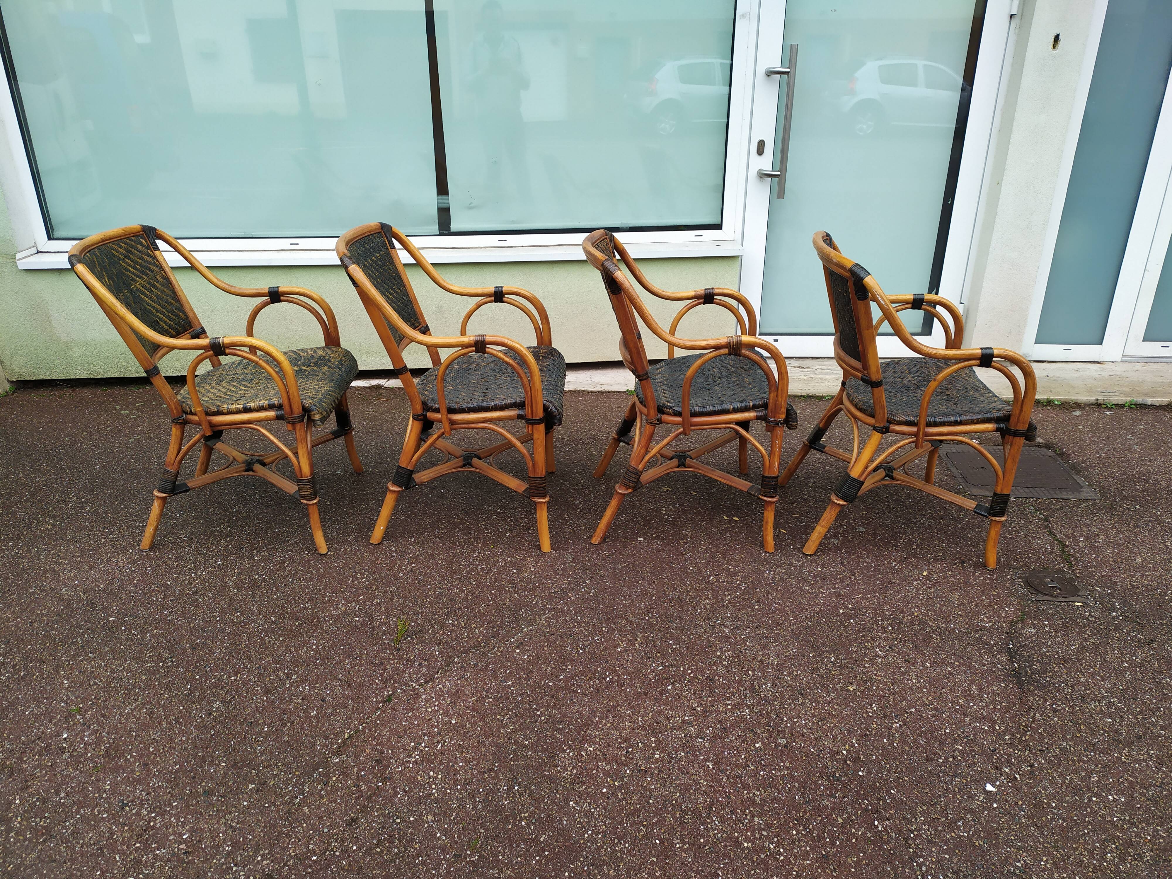 4 Fauteuil Boho chic 2 tons en Rotin, café bistro Vintage