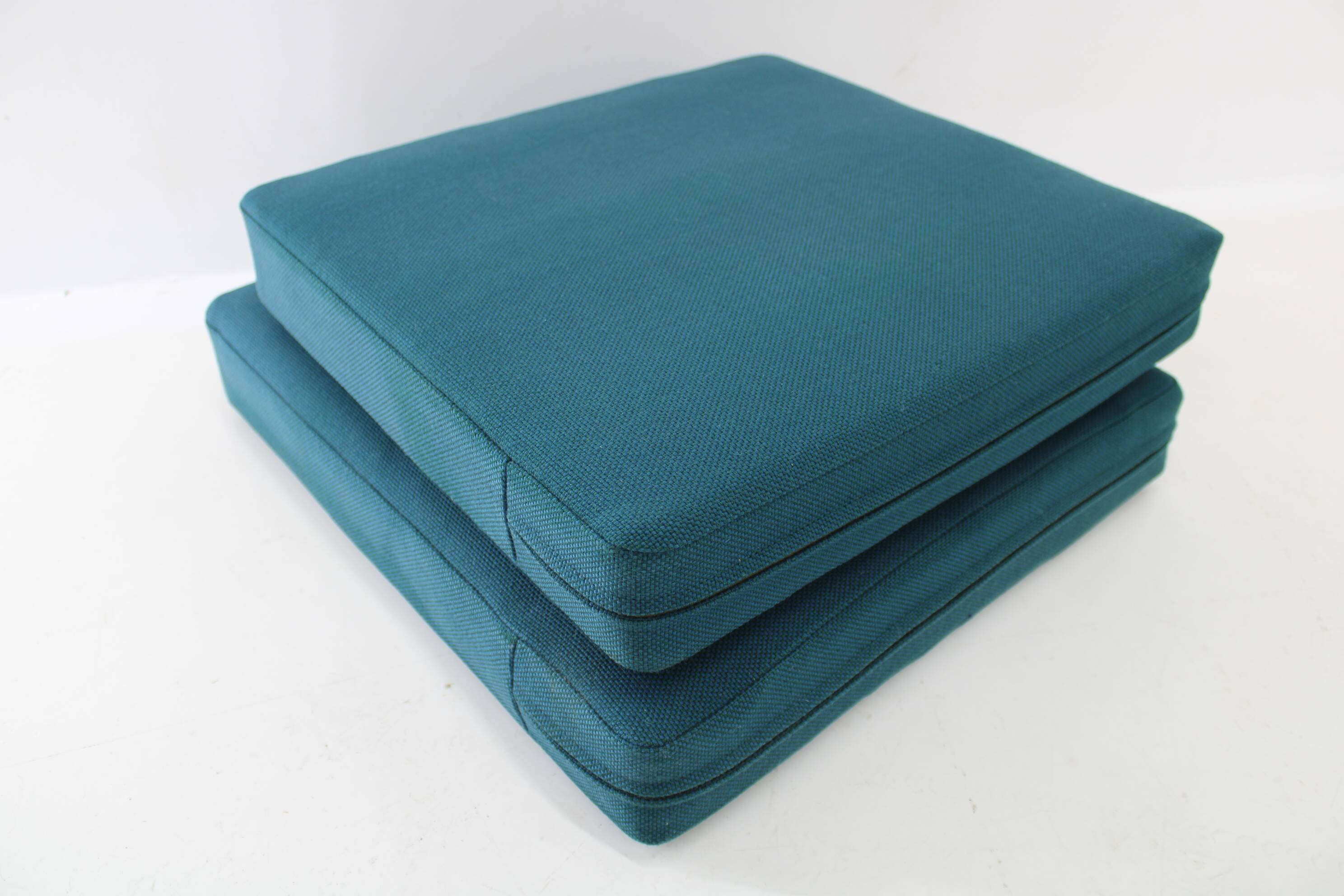 1960s Hans J. Wegner Pair of GE 290 Armchairs in Oak for Getama, Denmark