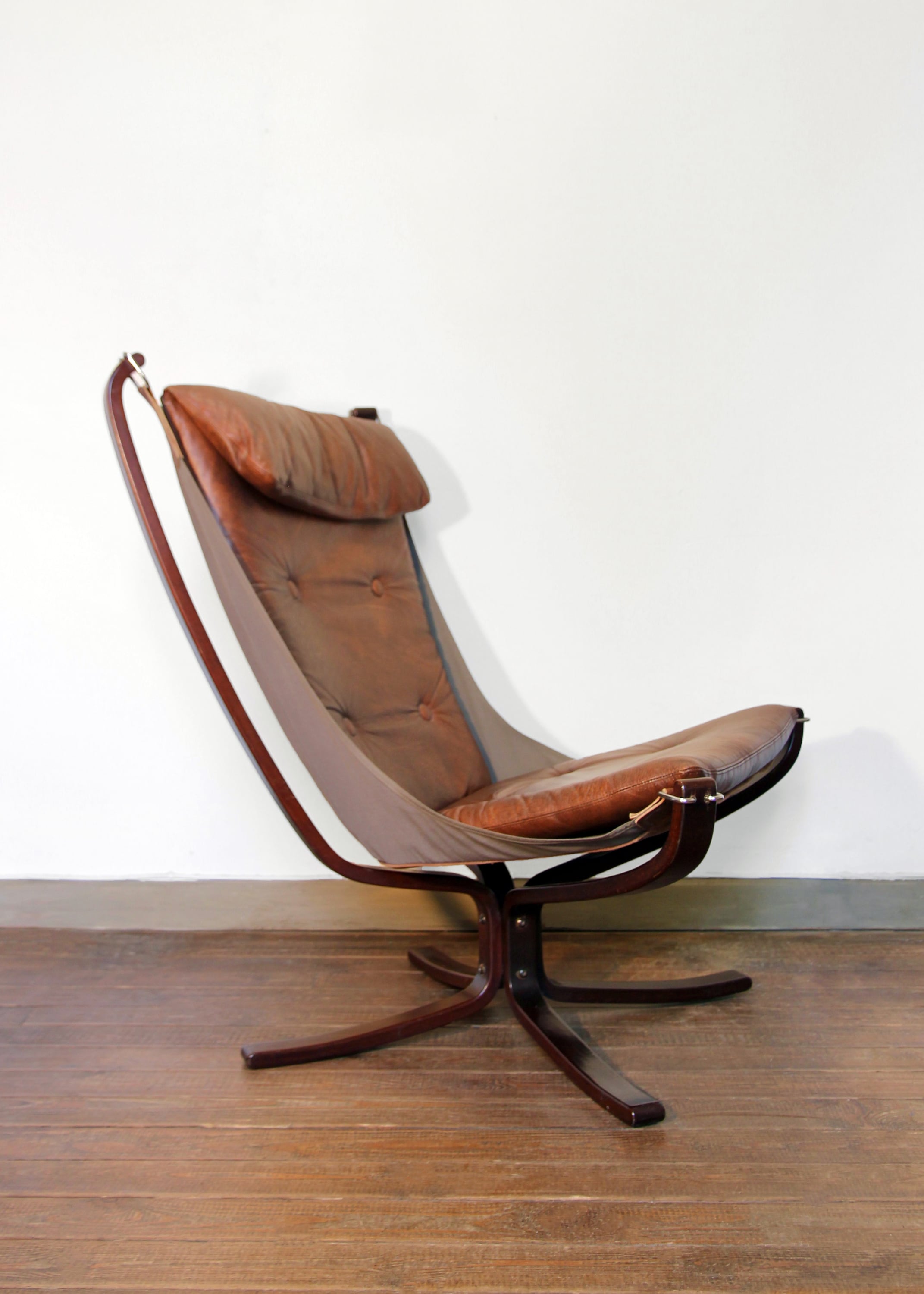 Falcon armchair and ottoman sound, Sigurd Ressell, 70s