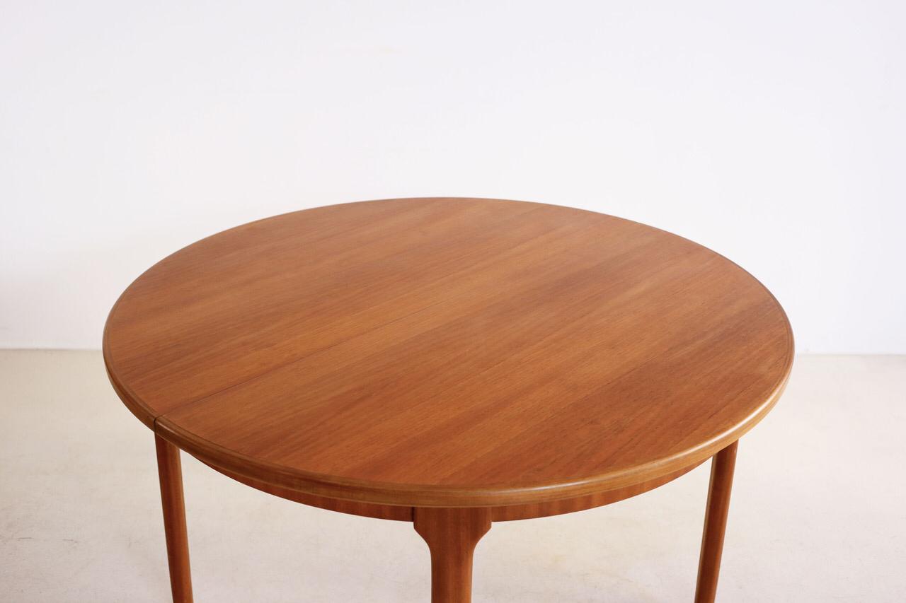 McIntosh extensible teak table, 60s