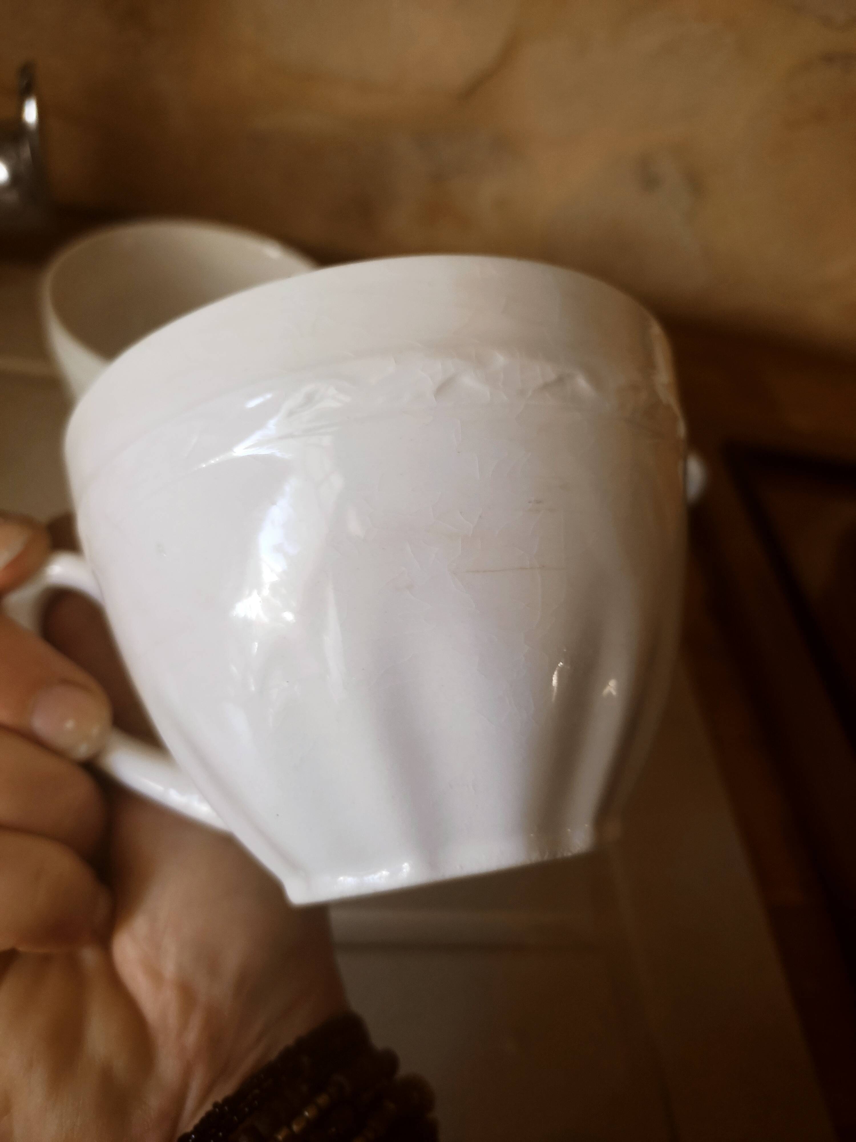 Set of 4 earthenware chocolate cups