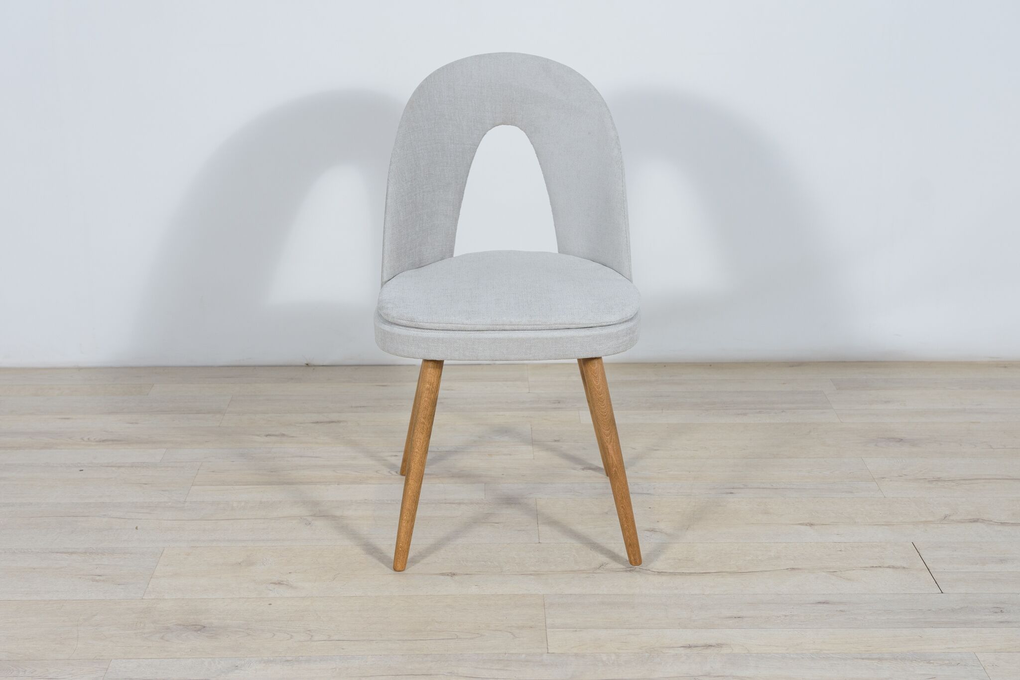 Dining Chairs by Antonín Šuman for Tatra, 1960