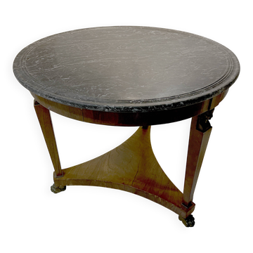 Table  ronde en marbre gris veiné