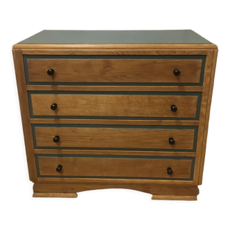 Solid oak chest of drawers