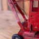 Jouet ancien camion grue en tole