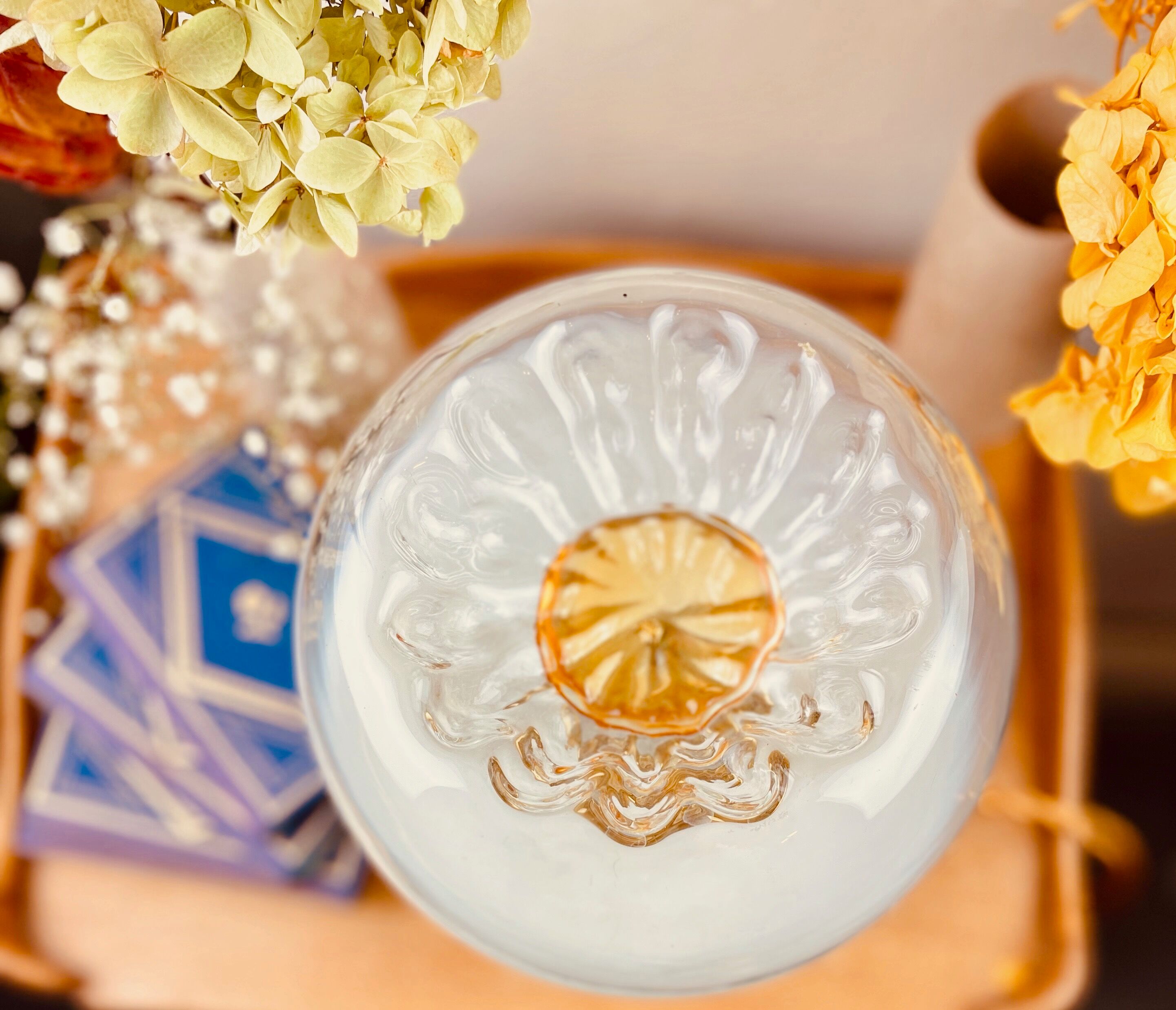 Old globe table lamp bi-color Murano Mazzega in white and orange blown glass