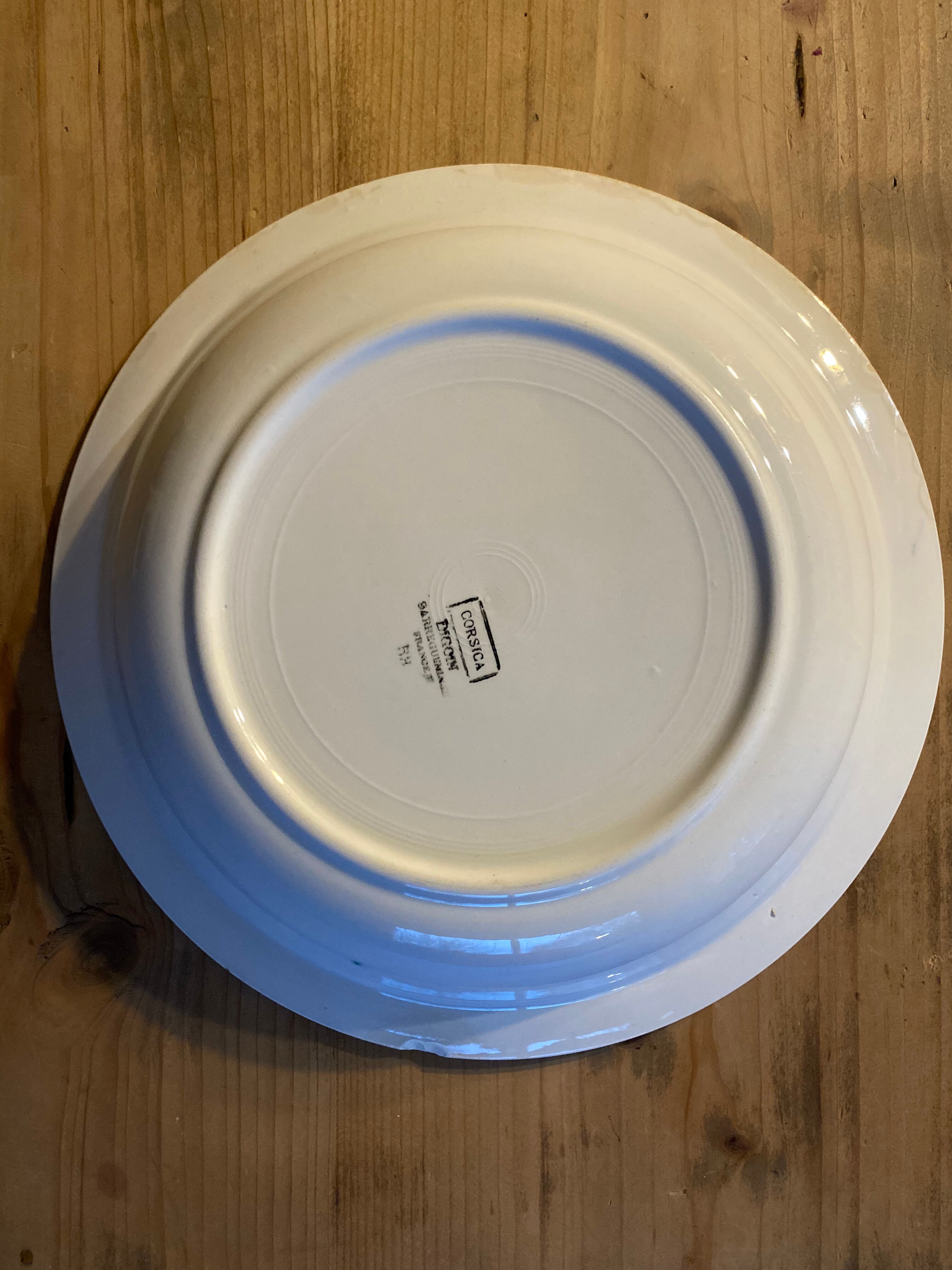 Digoin hollow dish