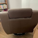 Fauteuil en cuir marron