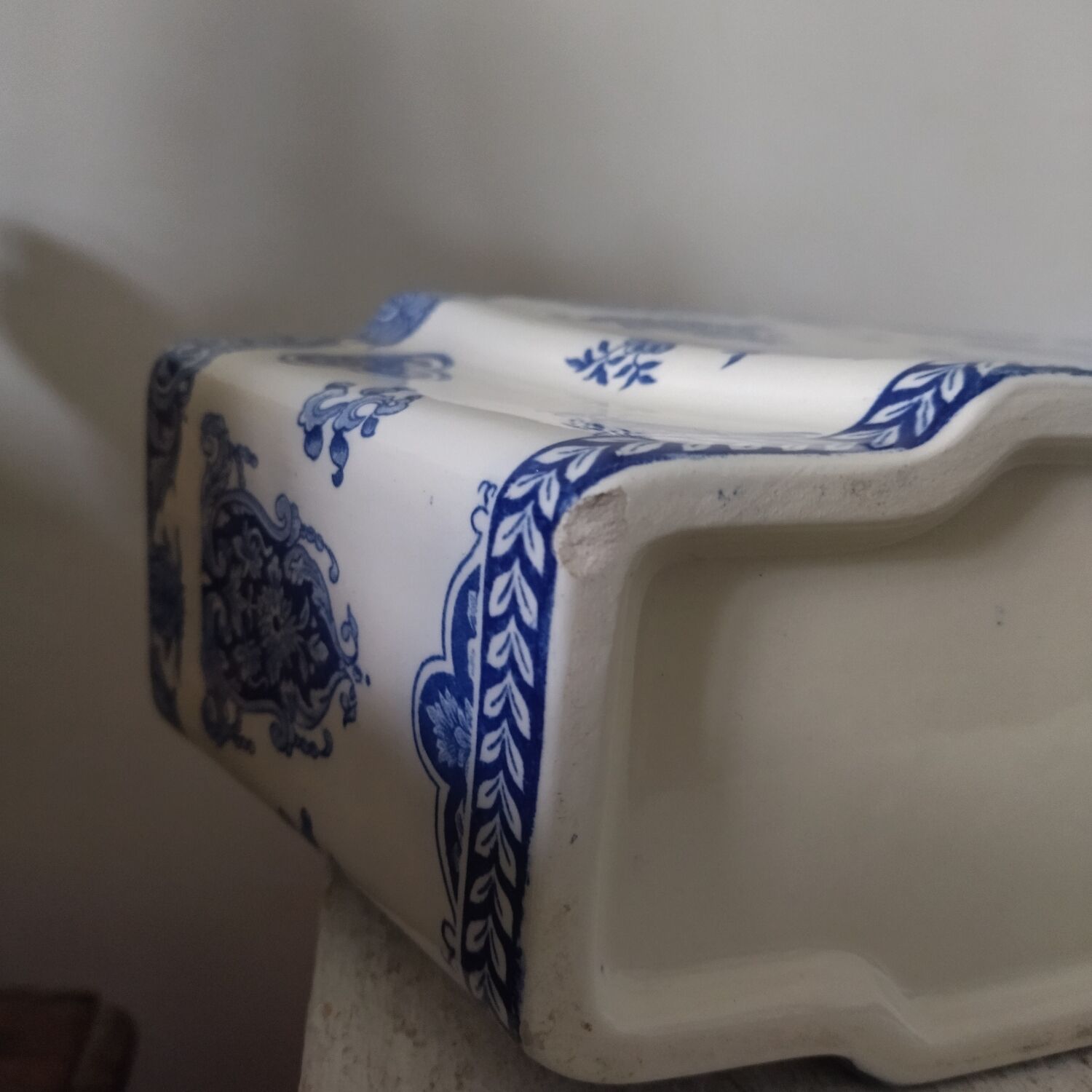 Vase in earthenware of Gien