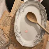 Plat en porcelaine