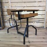 Desk - extendable school desk
