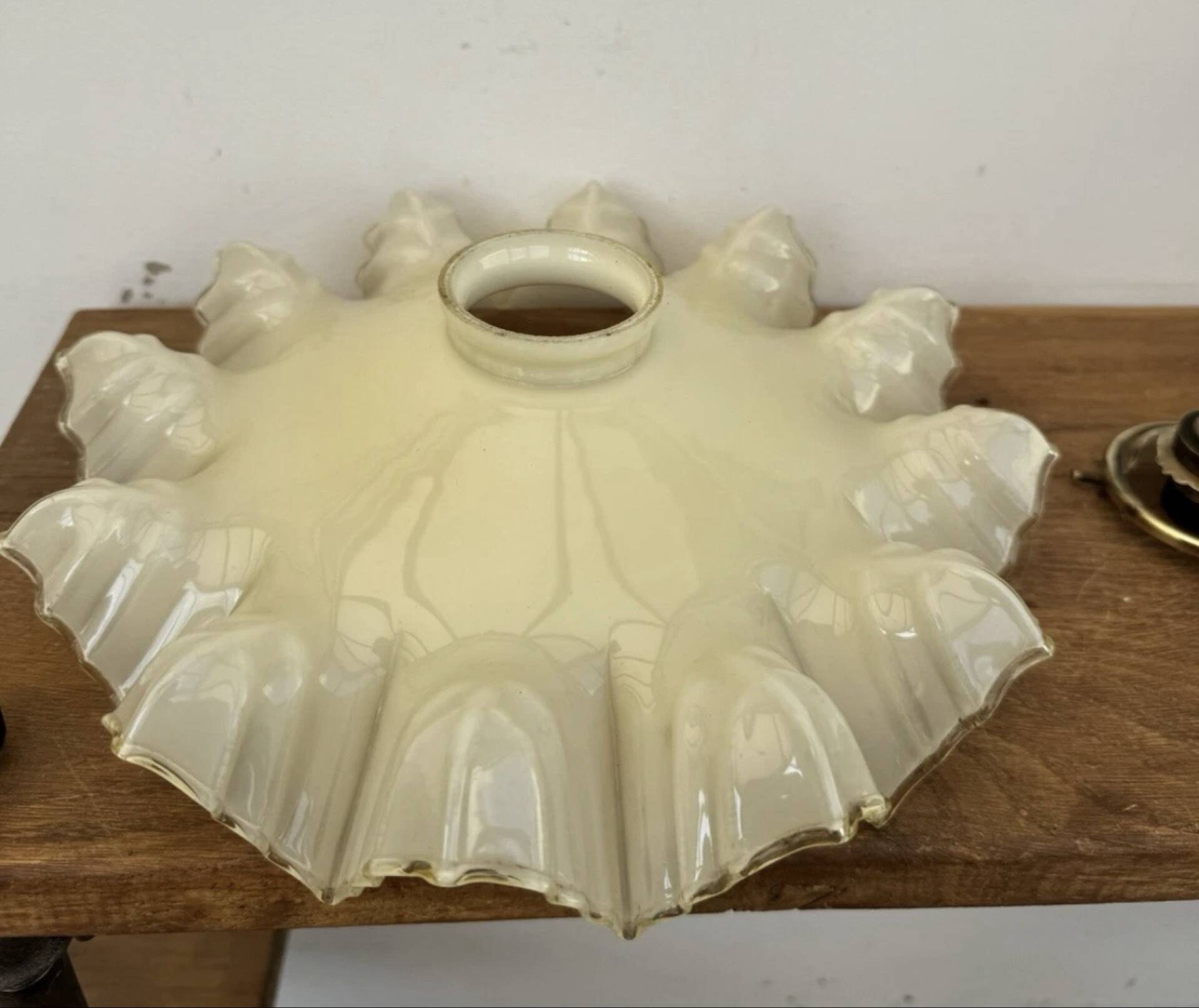 Vintage pleated glass lace lampshade ceiling light