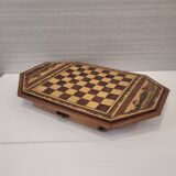 Game of ajedrez, madera tallada, Arts & Crafts, circa 1900 - Inglaterra