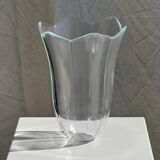 Large glass vase with stylized petal pattern H25.5