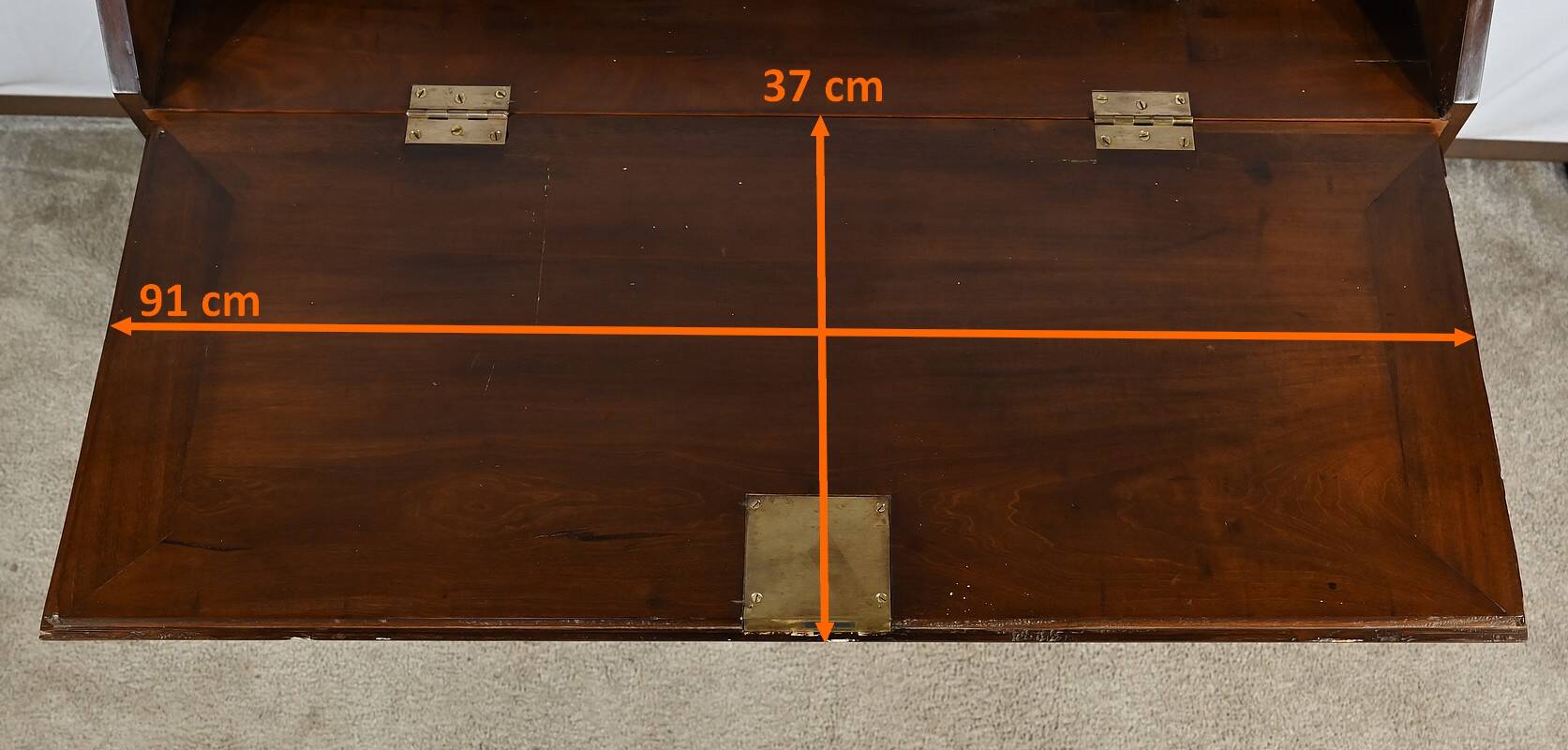 Scribanne chest of drawers in solid mahogany, Georgian period, England – 18th century