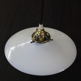 Suspension en opaline blanche
