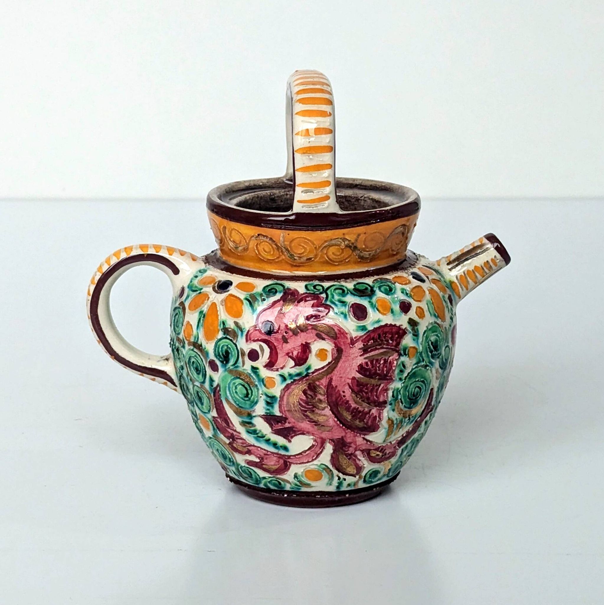 Cruche Pot Faïence - décor dragon - Motifs tourbillonnants et créatures fantastiques - Masse frères