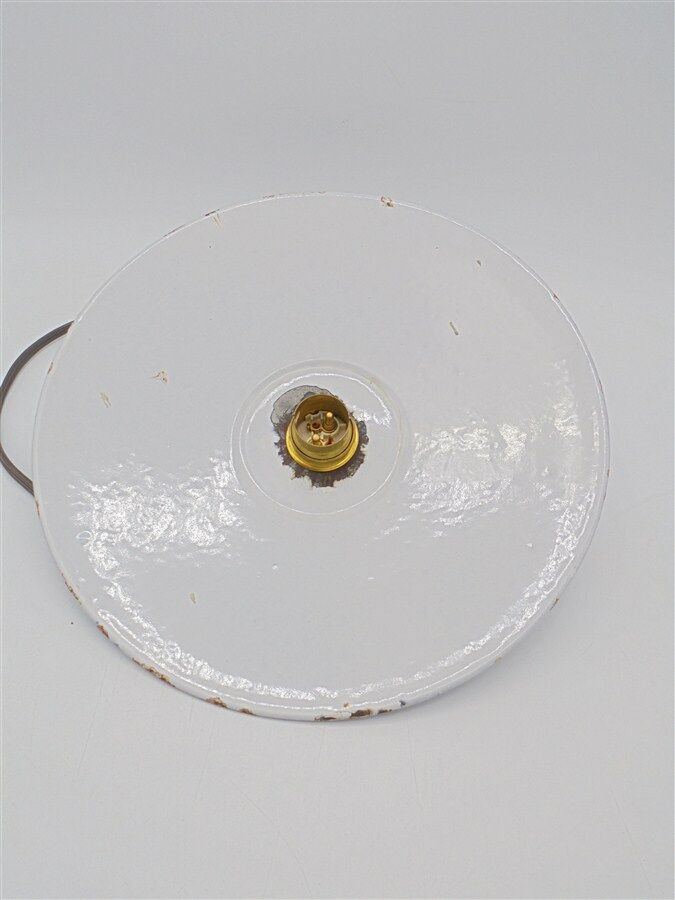 Speckled enameled hanging