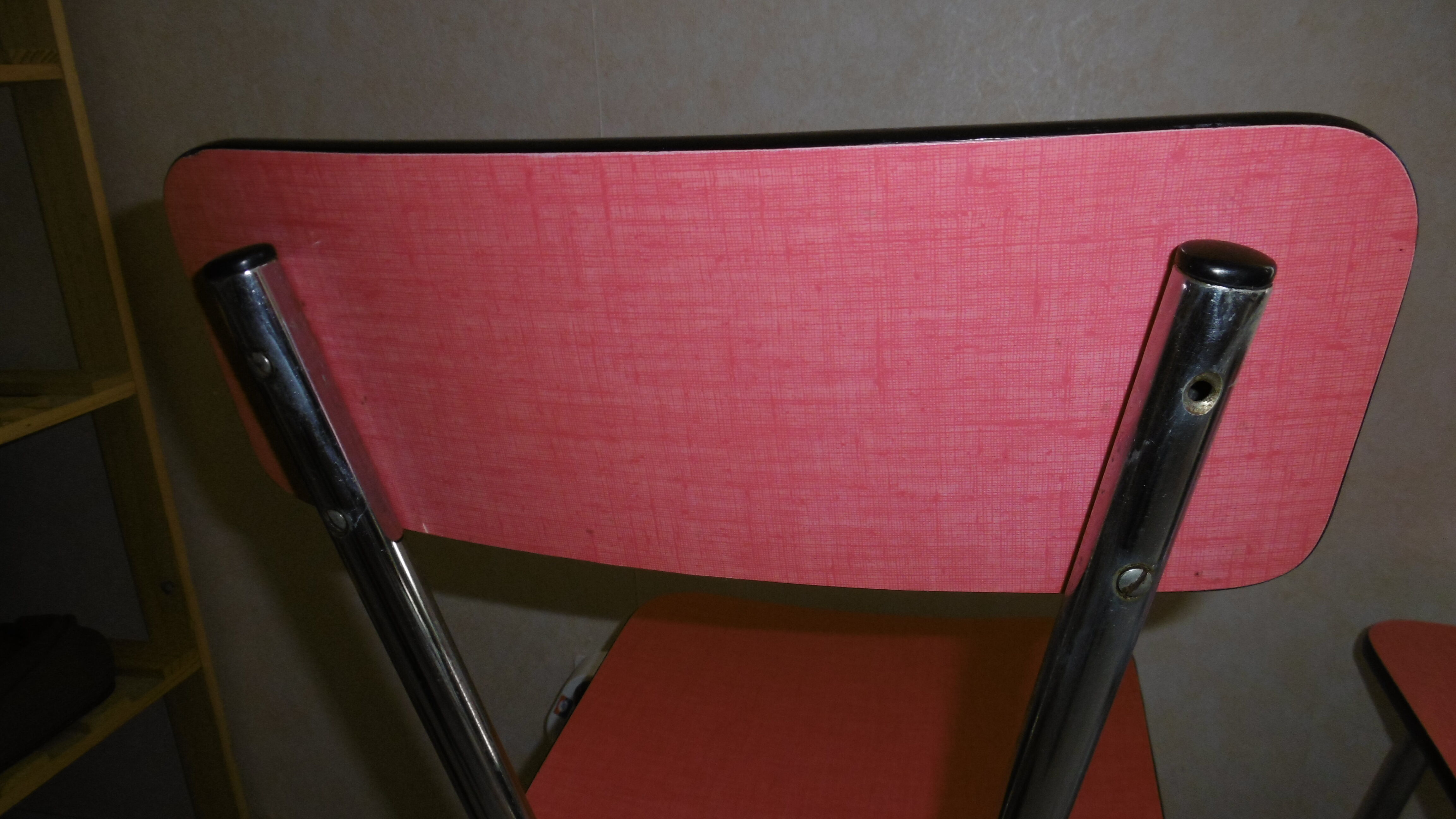 Set of 2 chairs in formica Red