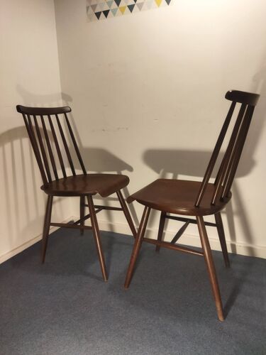 Fanett chairs by ilmari Tapiovaara