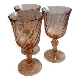 Lot de trois verres en Rosalyne