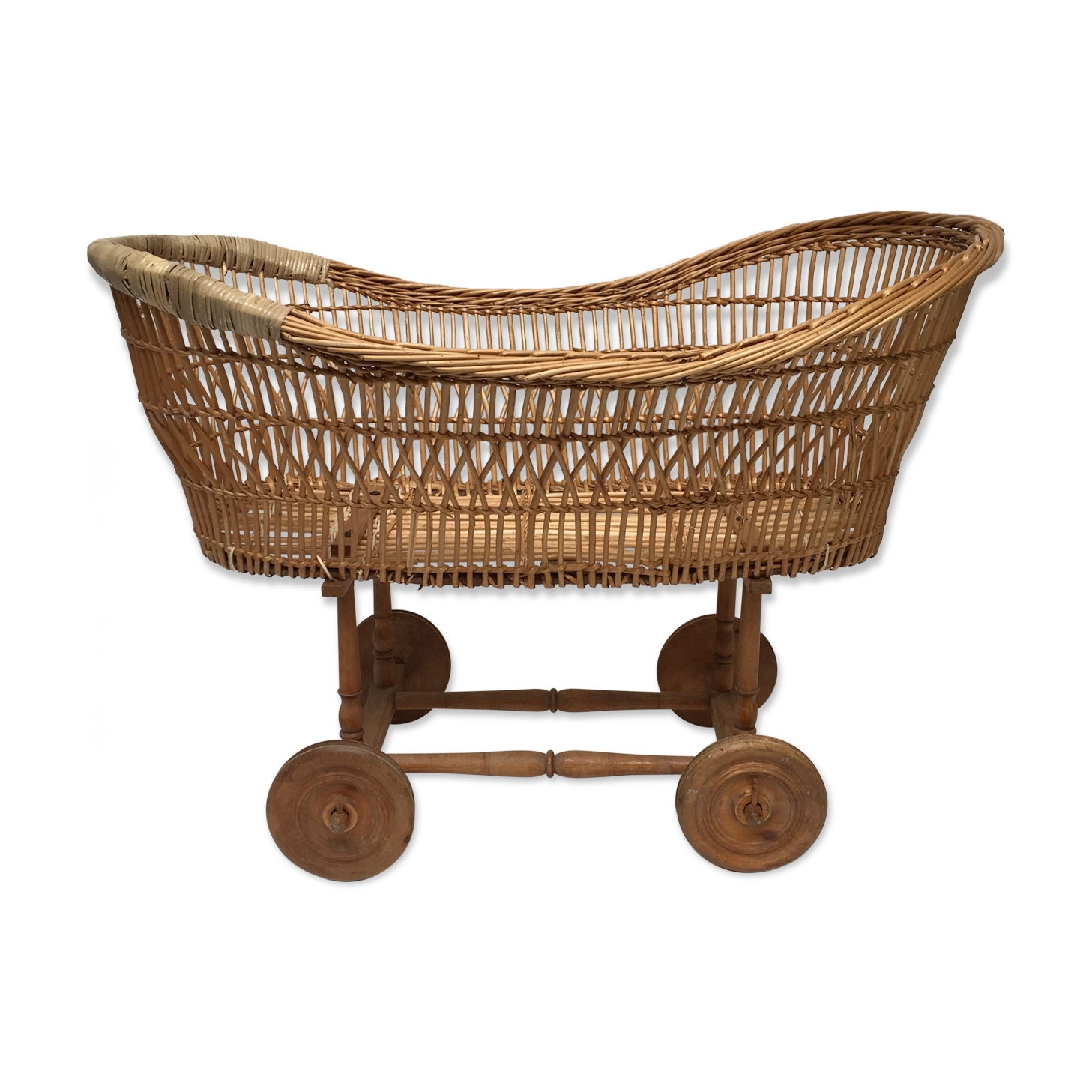 Lit bébé berceau rotin vintage