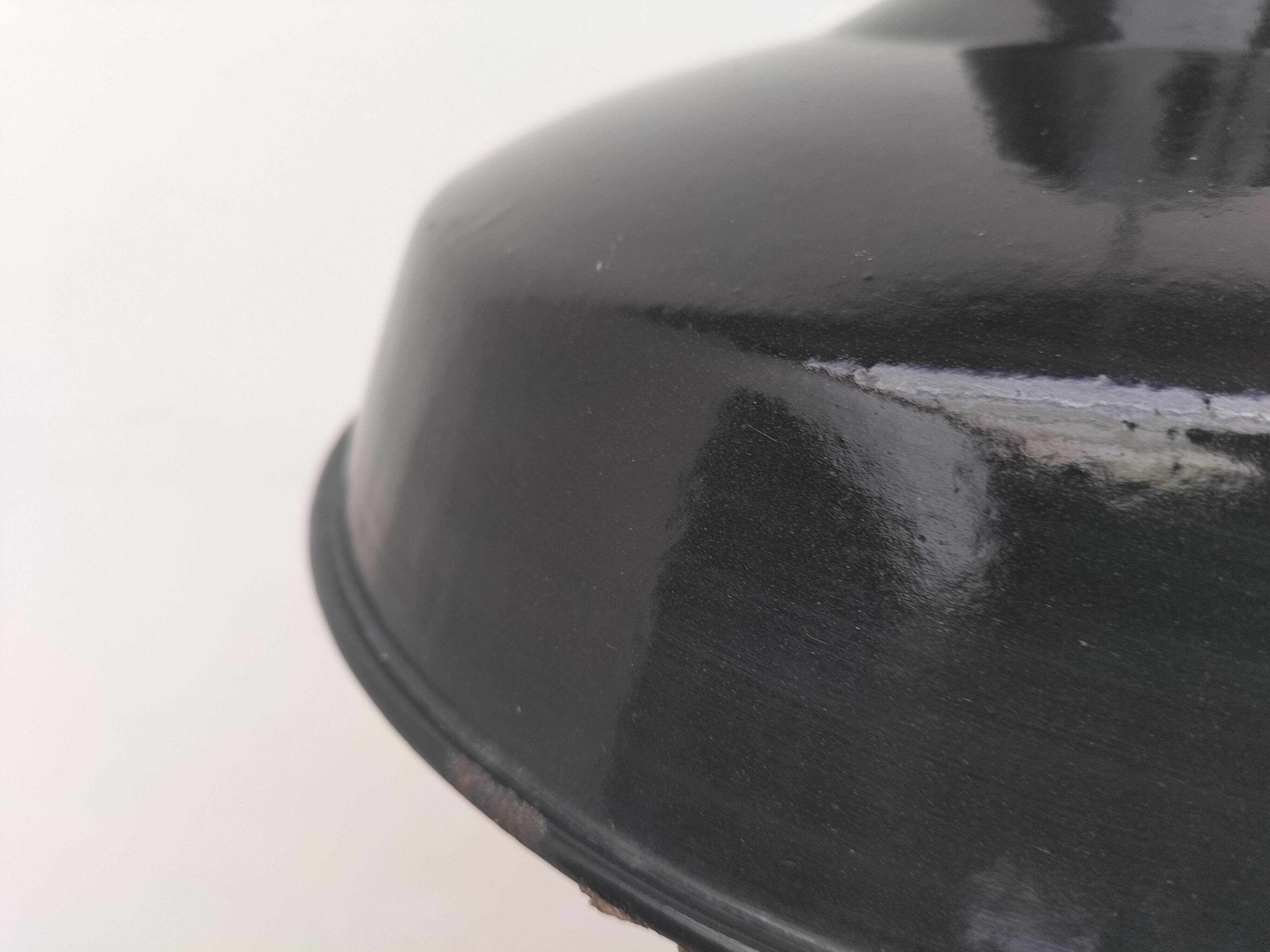 Enameled sheet metal pendant lights