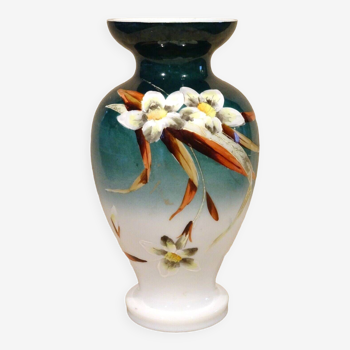 Vase in painted enameled opaline with ht floral decoration
