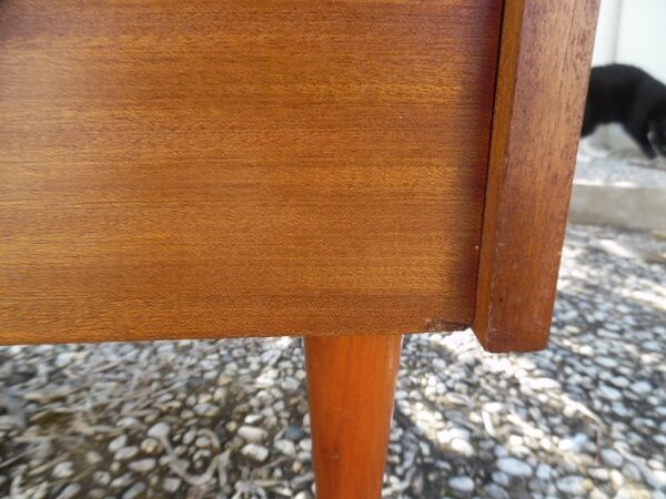 Commode vintage