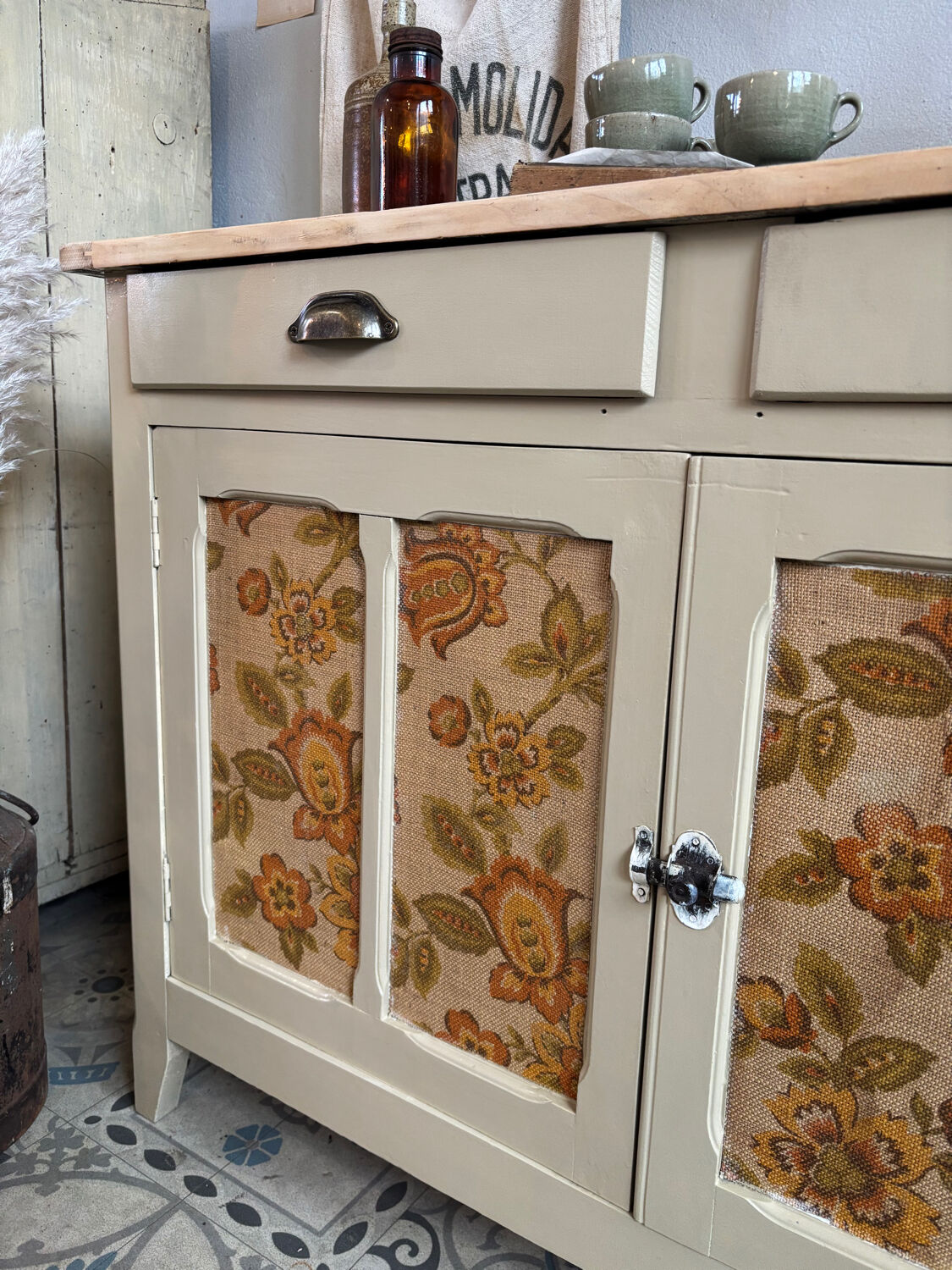 Beige Parisian buffet