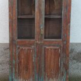 Armoire ancienne vitrée en bois belle patine