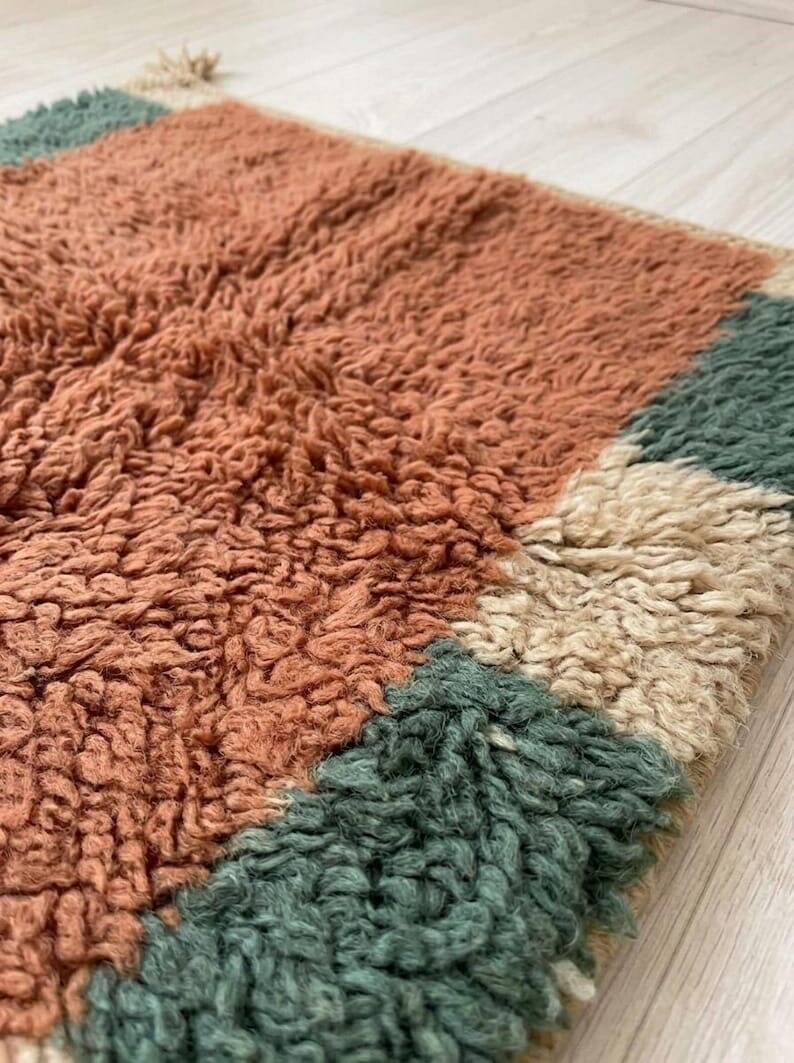 Tapis berbère boujaad fait main artisanale 75/300 cm