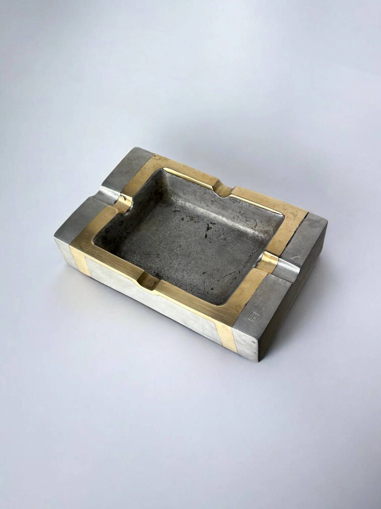 Brutalist ashtray by David Marshall in bronze, 1970s