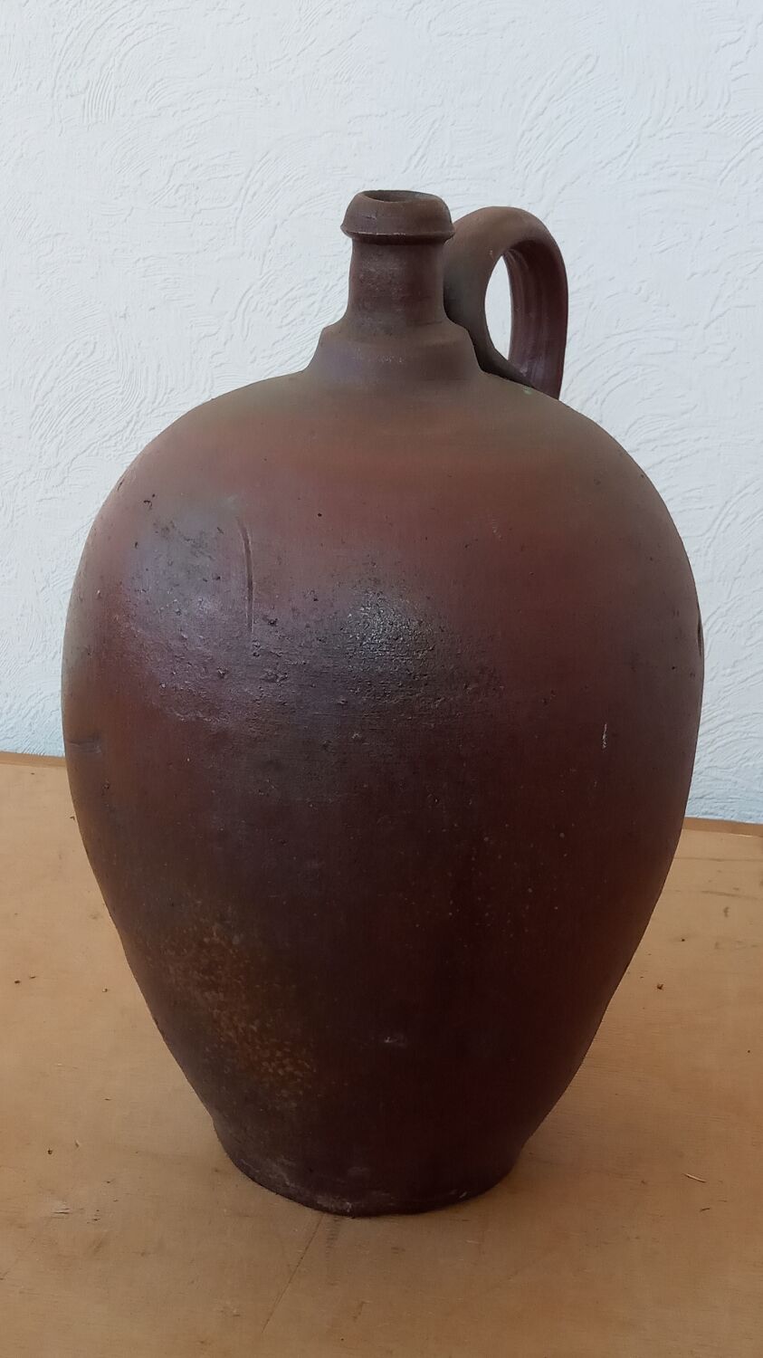 Terracotta candy jar