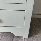 Armoire asymétrique