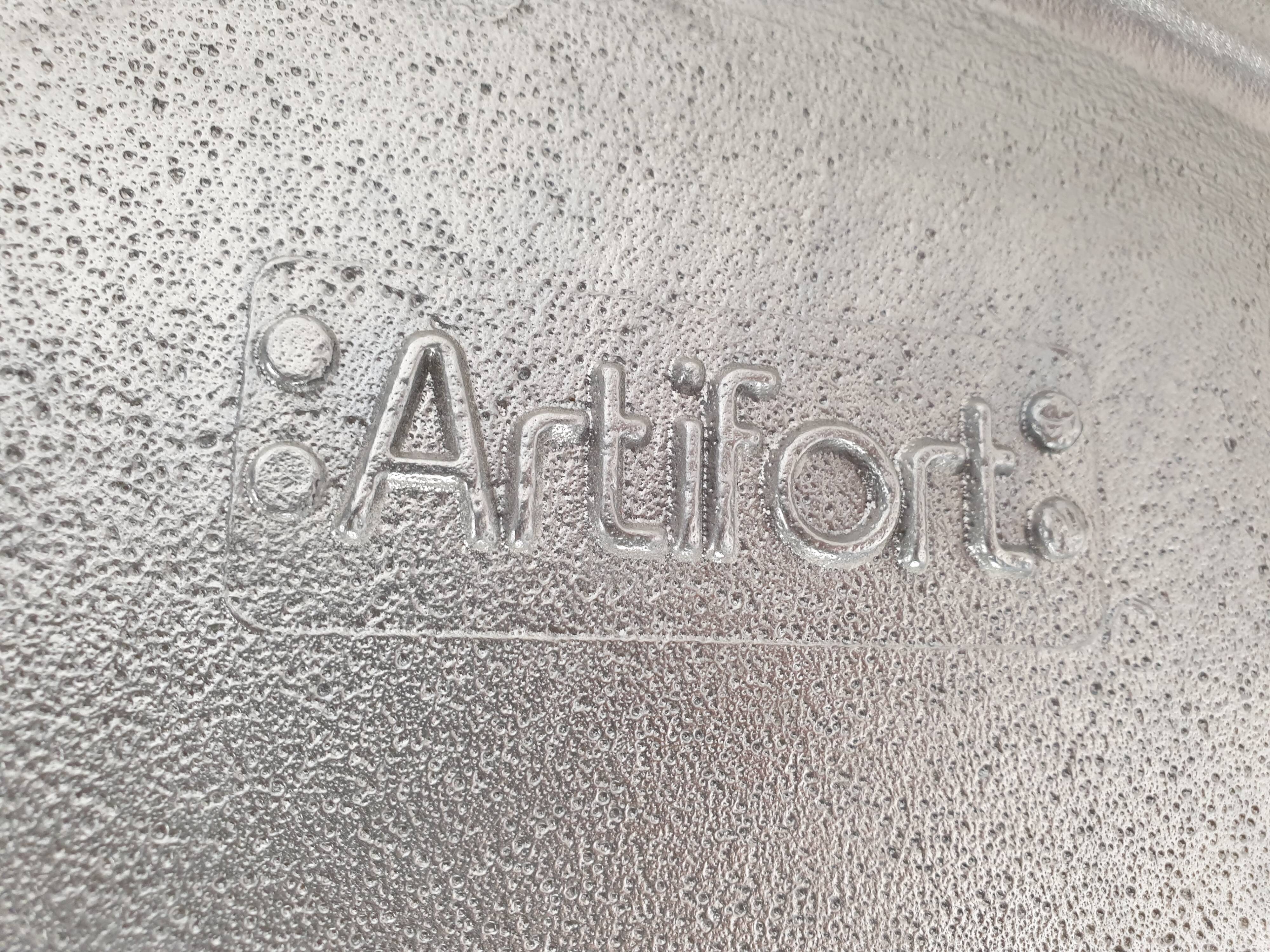 Round coffee table by Pierre Paulin for Artifort, 1990s