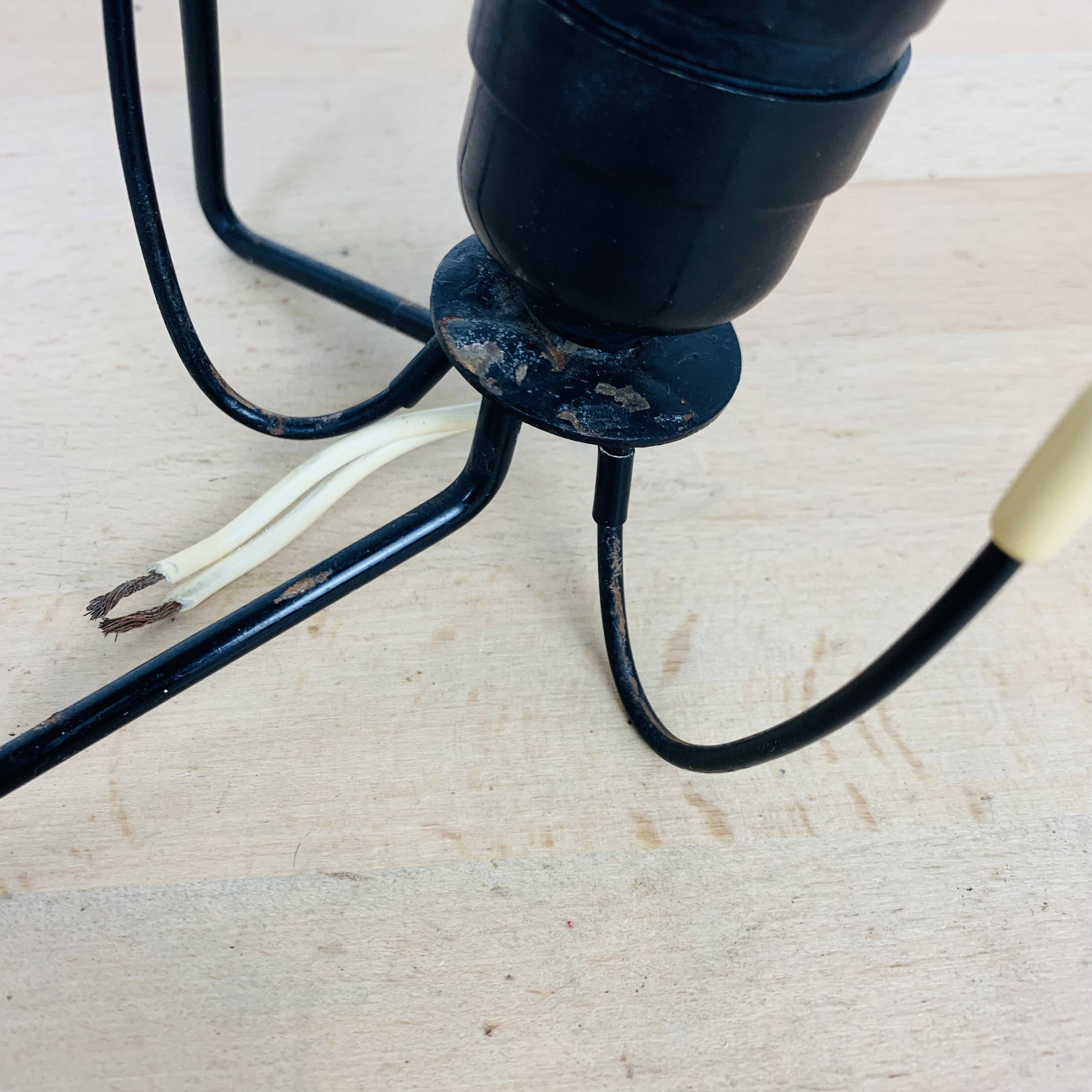 Louis Kalff 50s opaline wall lamp