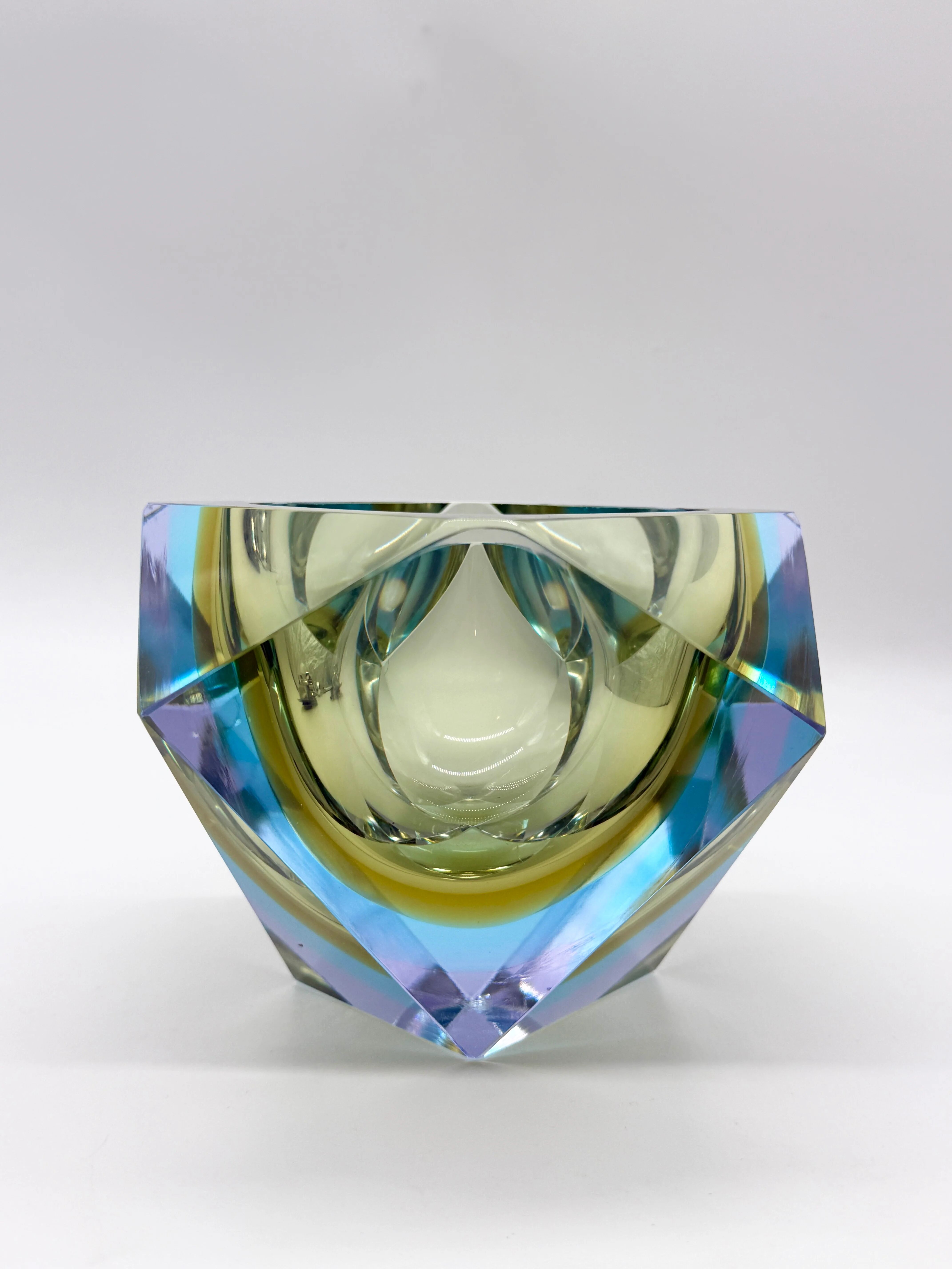 Large "Sommerso" ashtray in Murano glass, 1970s