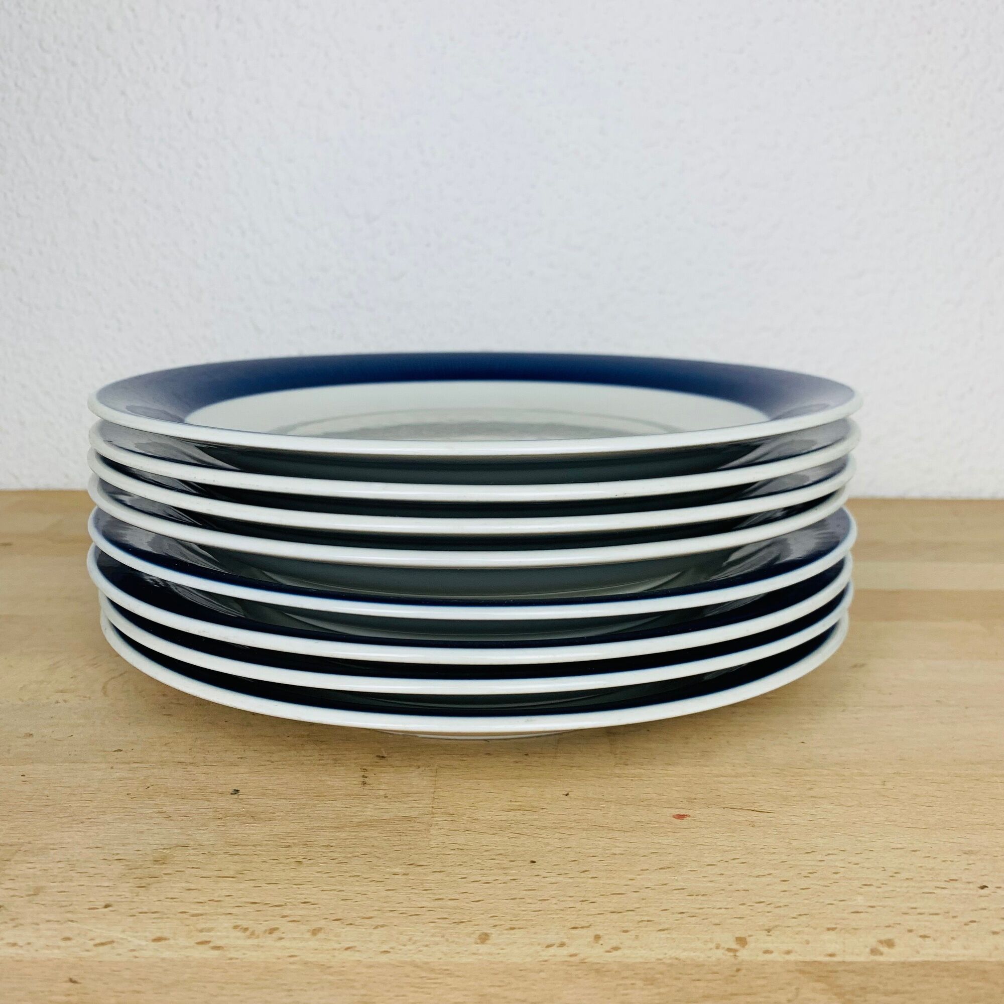 8 Koka ceramic flat plates by Rörstrand Sweden, Scandinavian