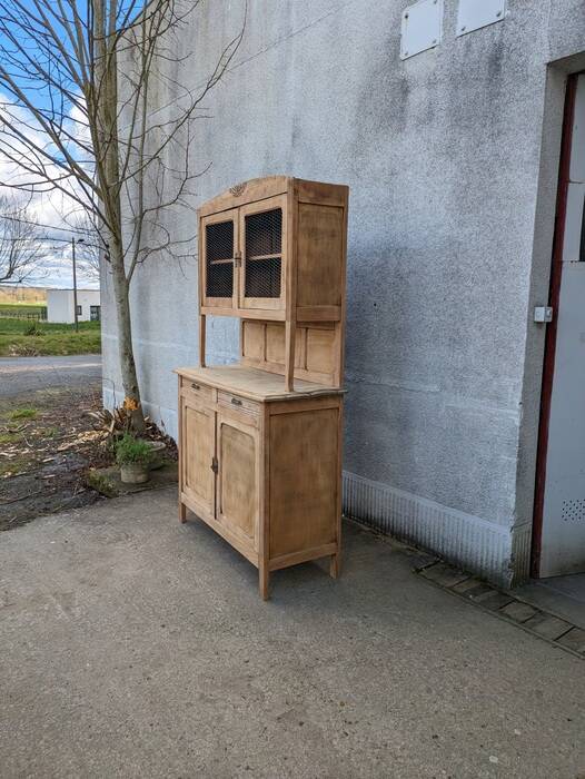 Two body sideboard from the 1940s