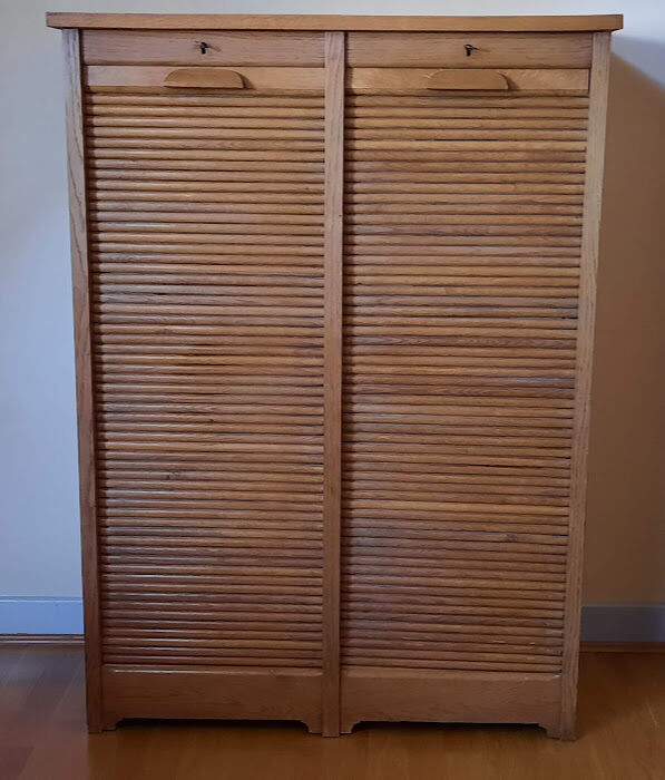 Meuble classeur à rideau double